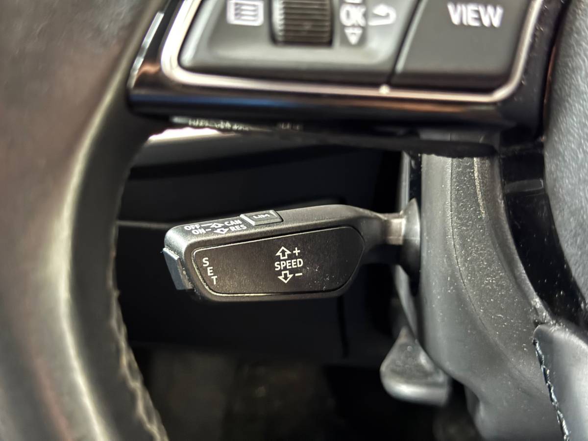 Audi A3 Audi A3 Sportback 35 TFSI Business edition Mild Hybride|Trekhaak afneembaar|Carplay|Navigatie|