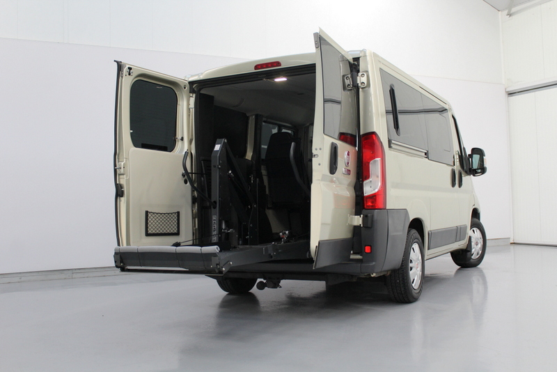 Fiat Ducato Fiat Ducato 30 2.3 MultiJet L1H1, 131PK, ROLSTOELBUS MET LIFT | RIJKLAAR | AUTOMAAT |  EURO 6 | 105.215 KM