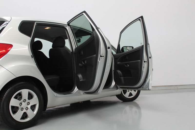 Kia Venga Kia Venga 1.4 CVVT 20th Anniversary 90PK, RIJKLAAR | AIRCO | NAVIGATIE | TREKHAAK
