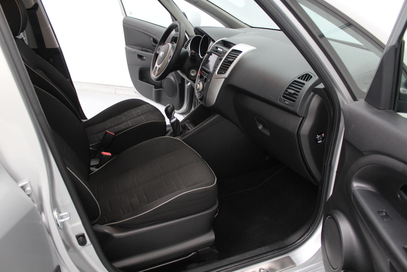 Kia Venga Kia Venga 1.4 CVVT 20th Anniversary 90PK, RIJKLAAR | AIRCO | NAVIGATIE | TREKHAAK