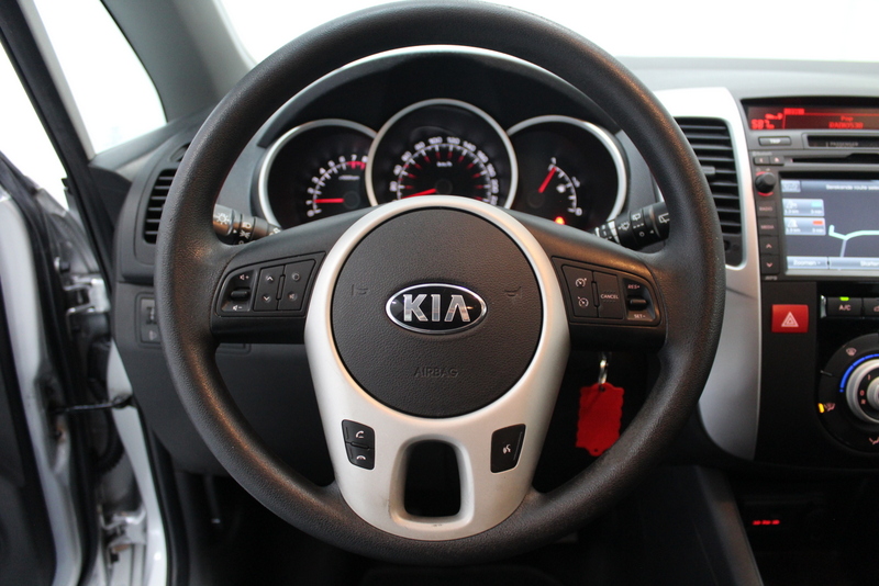 Kia Venga Kia Venga 1.4 CVVT 20th Anniversary 90PK, RIJKLAAR | AIRCO | NAVIGATIE | TREKHAAK