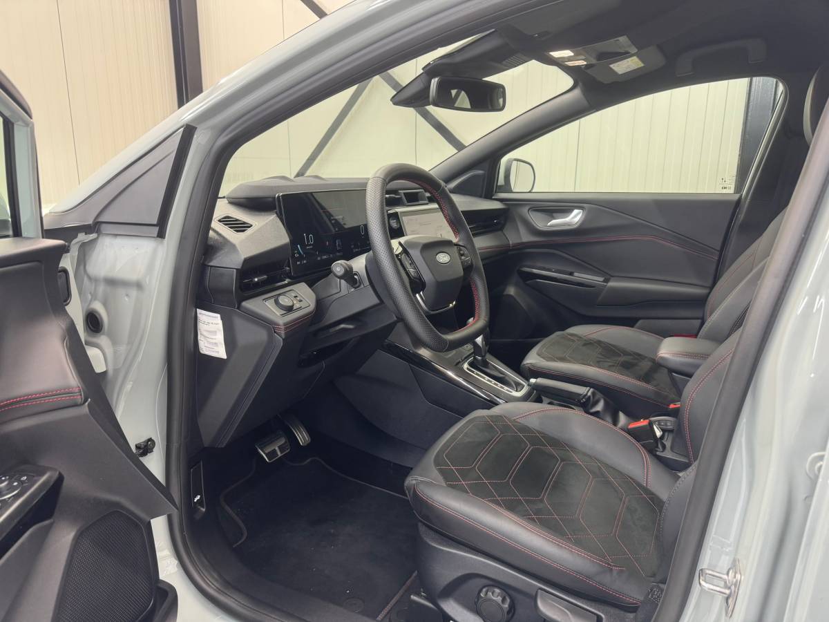 Ford Puma Ford PUMA 1.0 EcoBoost Hybrid ST-Line X |Carplay|Clima|Stoelverwarming|Stuurverwarming|Led|