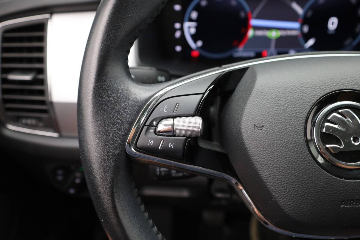 Škoda Kodiaq Skoda Kodiaq 1.5 TSI Business Edition |Led|Carplay|Parkeersensoren|Navigatie|Camera|