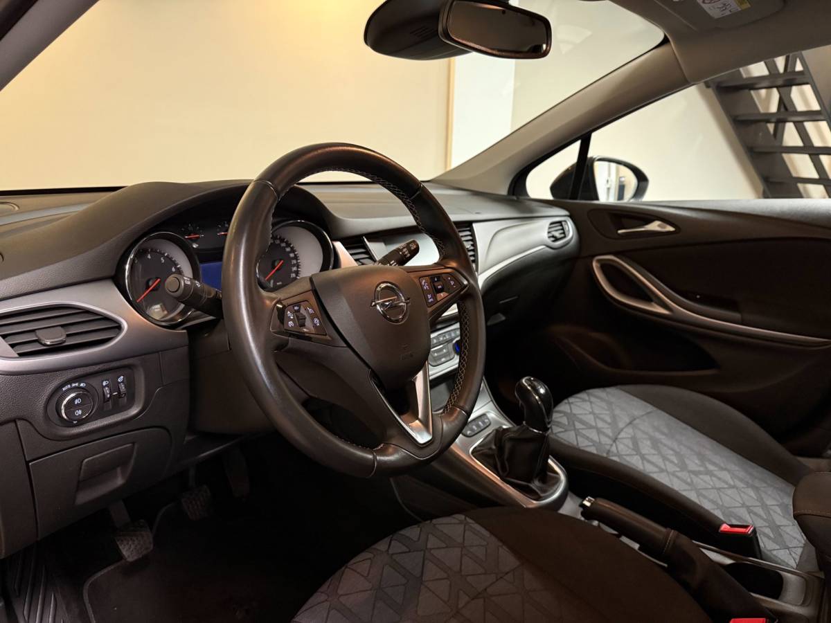 Opel Astra Opel Astra Sports Tourer 1.0 Turbo 120 Jaar Edition *Carplay* Cruise|Lane-Assist|Navi|PDC|All-seasons|DAB|BT|Climate|NAP