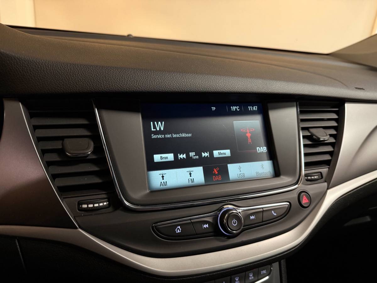 Opel Astra Opel Astra Sports Tourer 1.0 Turbo 120 Jaar Edition *Carplay* Cruise|Lane-Assist|Navi|PDC|All-seasons|DAB|BT|Climate|NAP