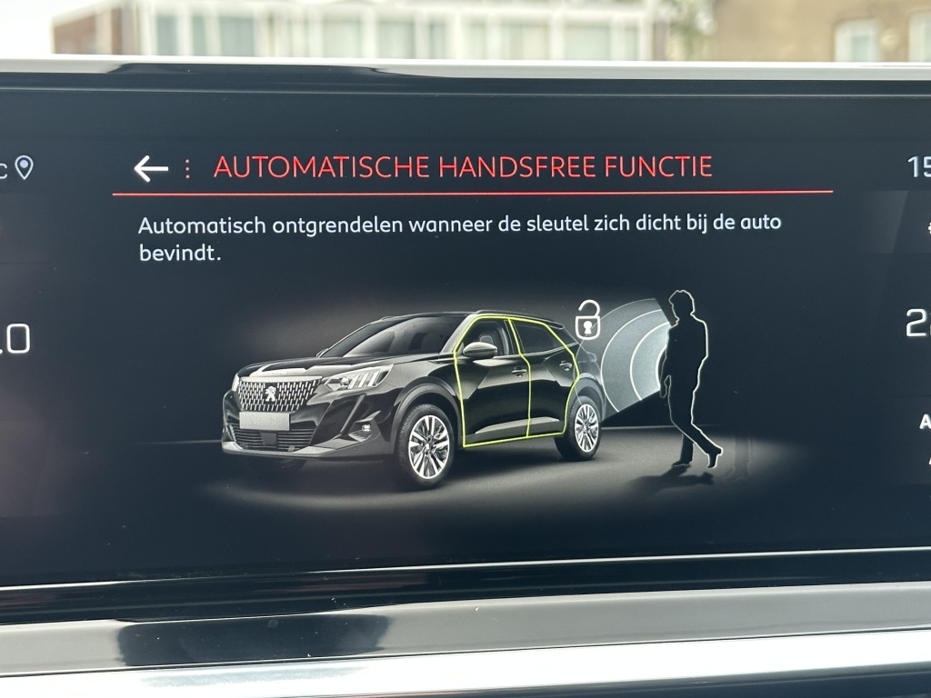 Peugeot 2008 Peugeot 2008 1.2 GT Pack | Eerste eigenaar | Zeer luxe uitvoering |