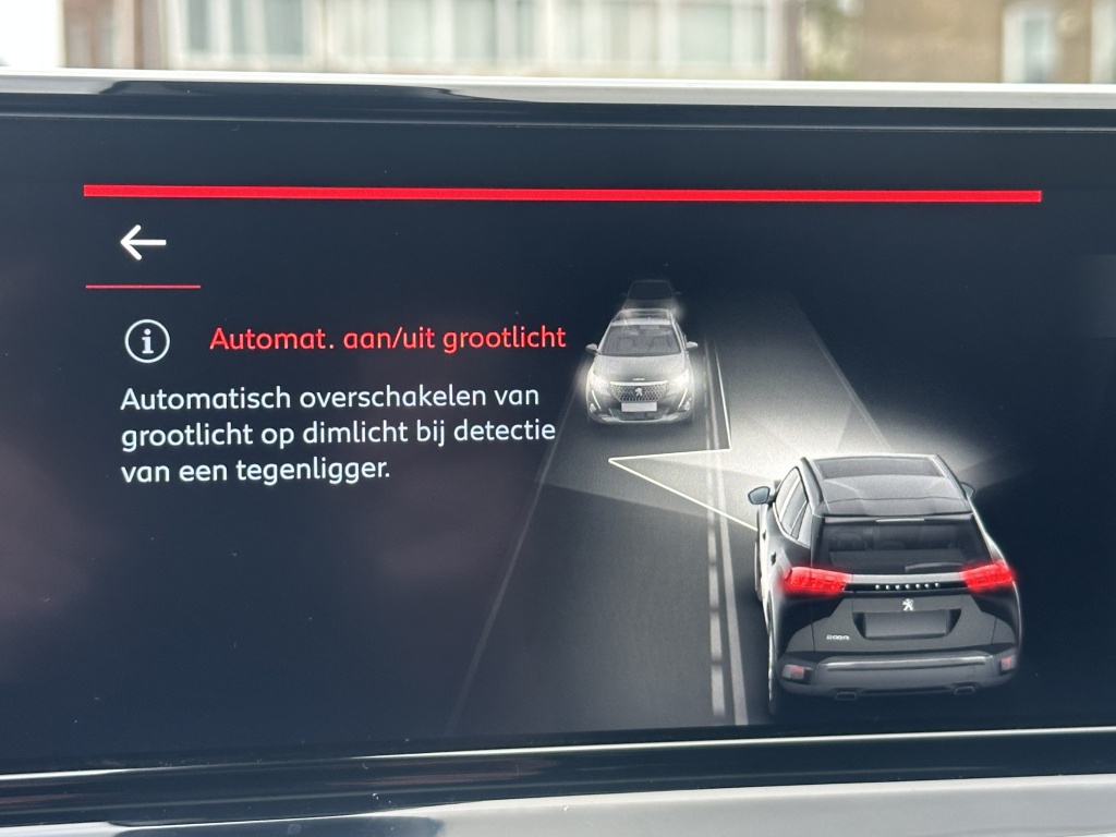 Peugeot 2008 Peugeot 2008 1.2 GT Pack | Eerste eigenaar | Zeer luxe uitvoering |