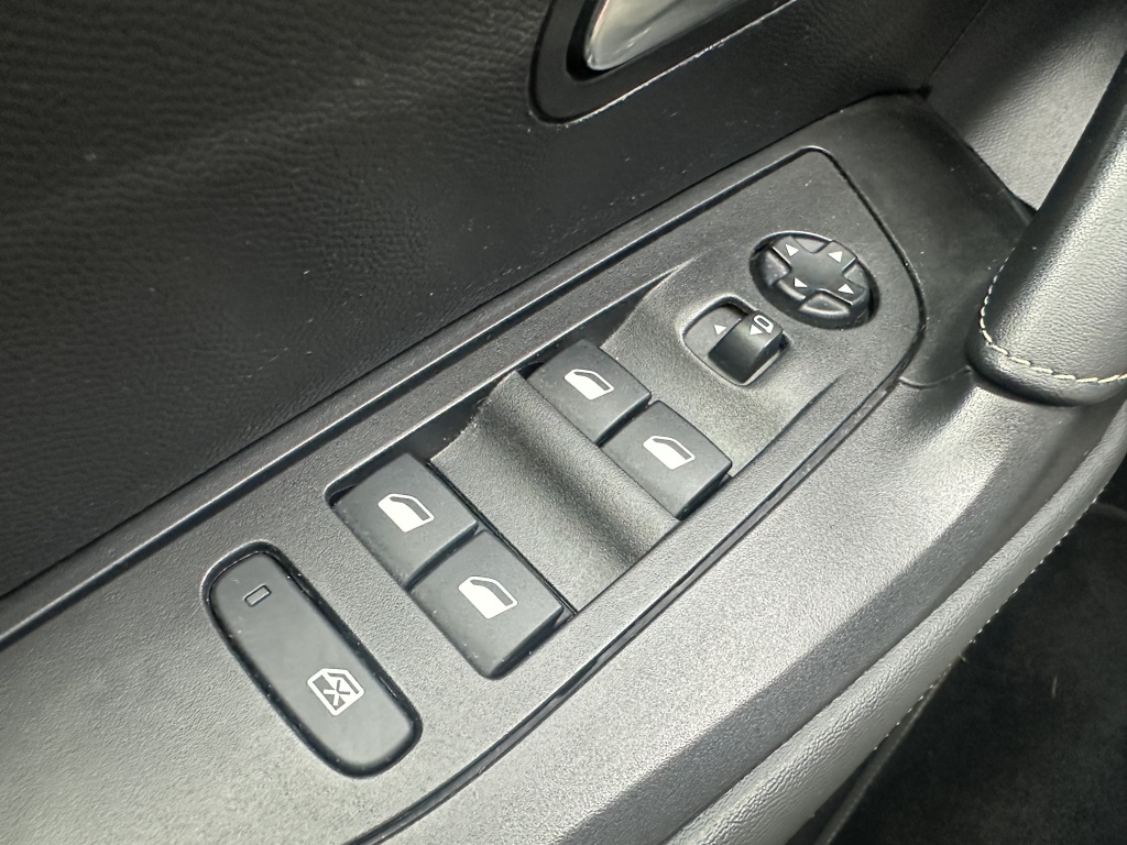 Peugeot 2008 Peugeot 2008 1.2 GT Pack | Eerste eigenaar | Zeer luxe uitvoering |