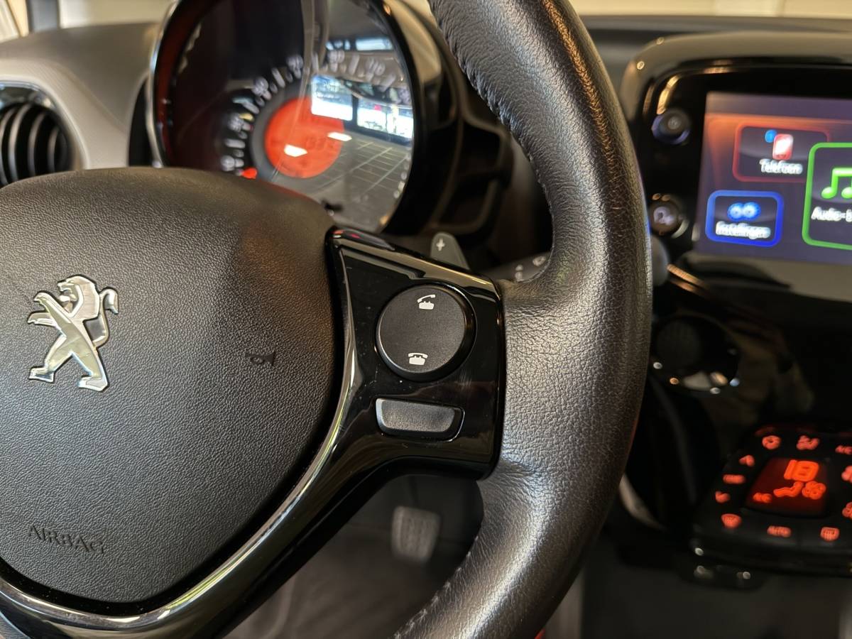 Peugeot 108 Peugeot 108 1.0 e-VTi Allure *Automaat* Leer|Stoelverw.|Carplay|Camera|Climate|19.000Km NAP|Dealer OH|2de Eigenaar! Lm-Velgen