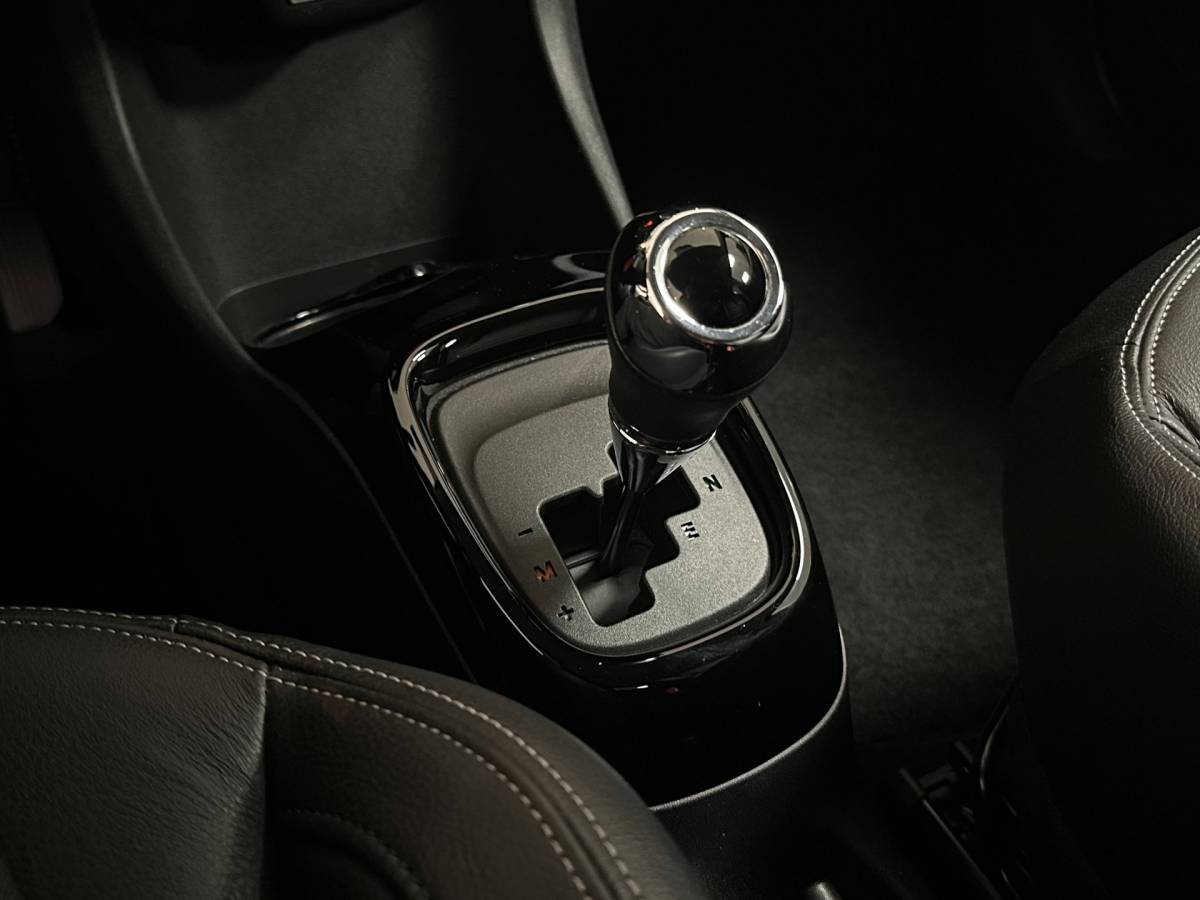 Peugeot 108 Peugeot 108 1.0 e-VTi Allure *Automaat* Leer|Stoelverw.|Carplay|Camera|Climate|19.000Km NAP|Dealer OH|2de Eigenaar! Lm-Velgen