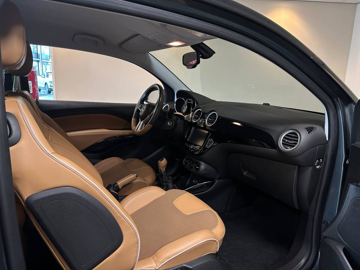 Opel ADAM Opel ADAM 1.0 Turbo Unlimited *Carplay* Stoel/Stuurverw.|Cruise|Half-Leder|PDC|NAP|4 Nieuwe All-seasons|Isofix