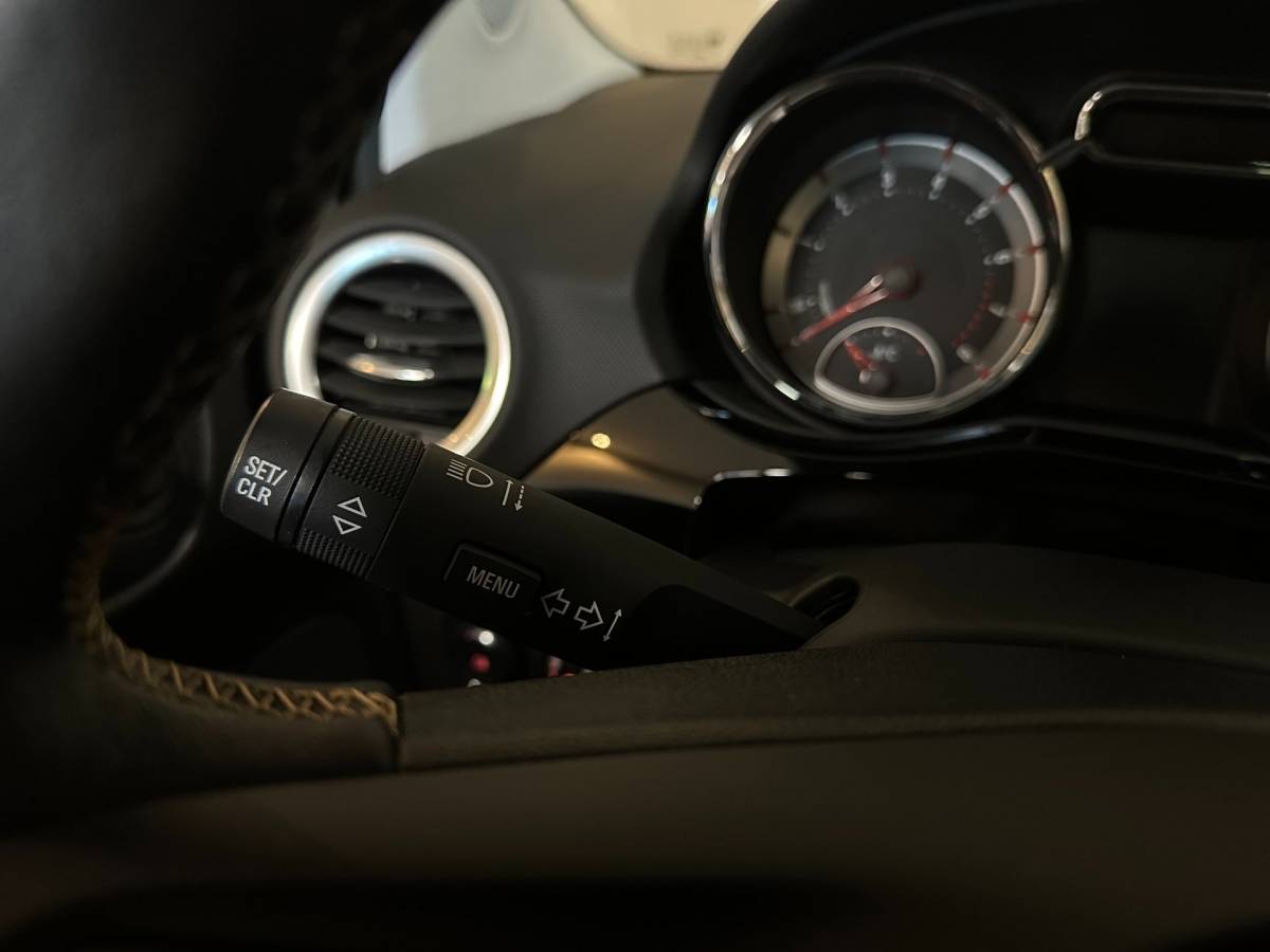 Opel ADAM Opel ADAM 1.0 Turbo Unlimited *Carplay* Stoel/Stuurverw.|Cruise|Half-Leder|PDC|NAP|4 Nieuwe All-seasons|Isofix