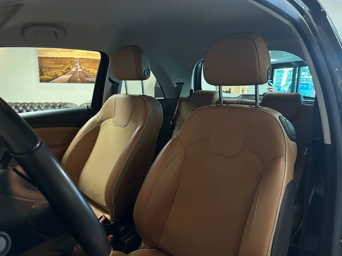 Opel ADAM Opel ADAM 1.0 Turbo Unlimited *Carplay* Stoel/Stuurverw.|Cruise|Half-Leder|PDC|NAP|4 Nieuwe All-seasons|Isofix