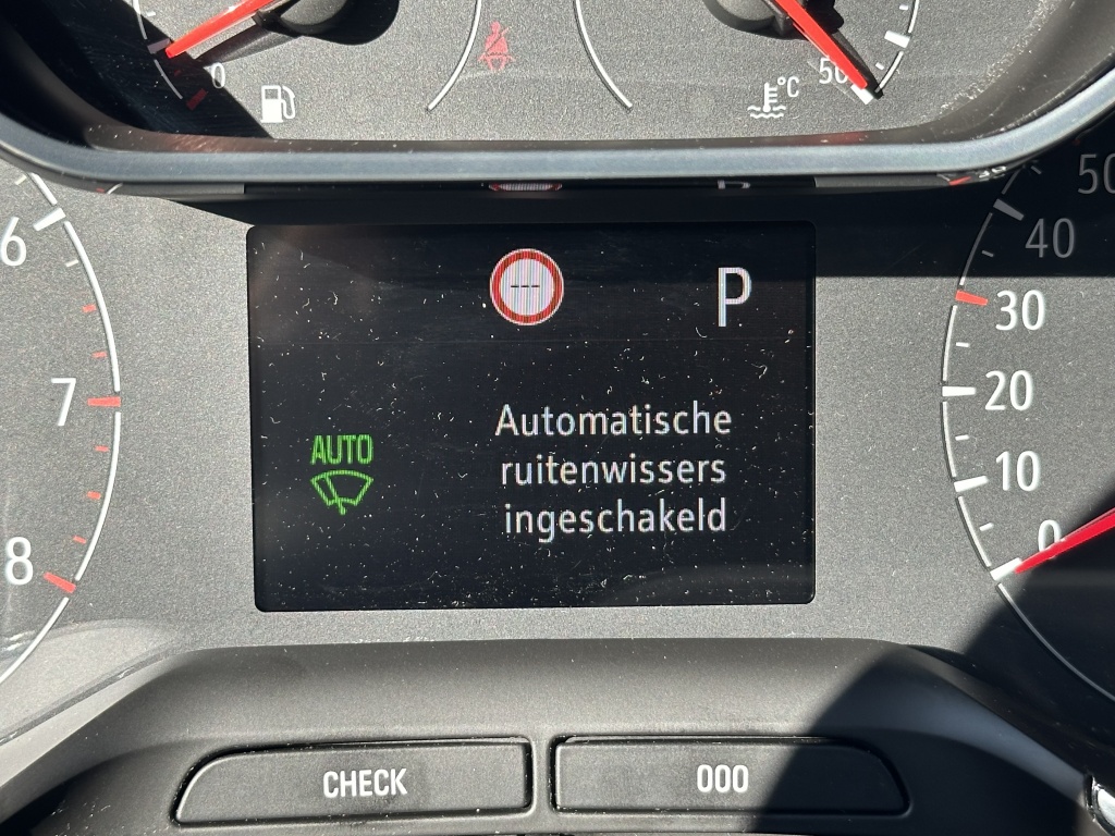 Opel Crossland X Opel Crossland X 1.2 Innovation | Stoel- en stuurverwarming |