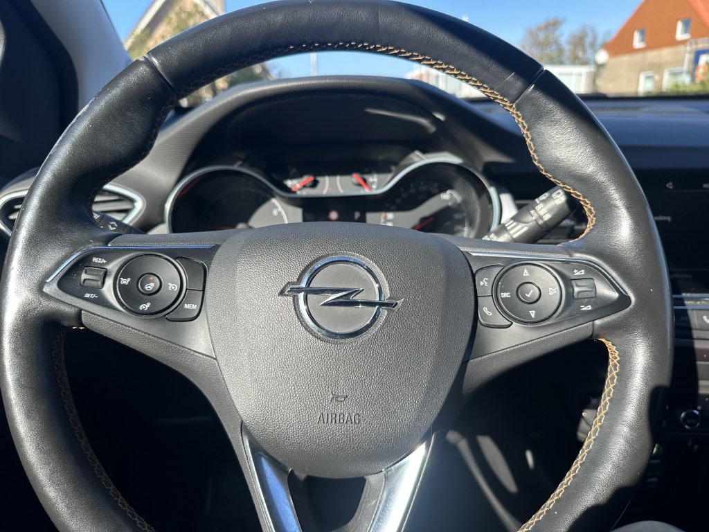 Opel Crossland X Opel Crossland X 1.2 Innovation | Stoel- en stuurverwarming |
