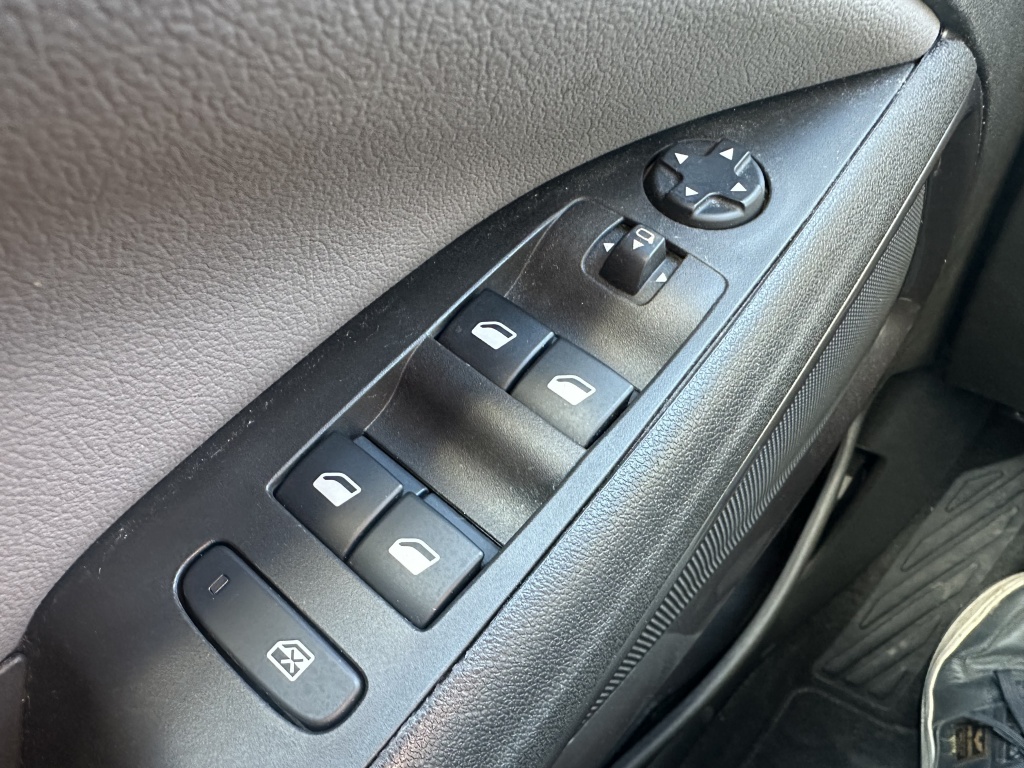 Opel Crossland X Opel Crossland X 1.2 Innovation | Stoel- en stuurverwarming |