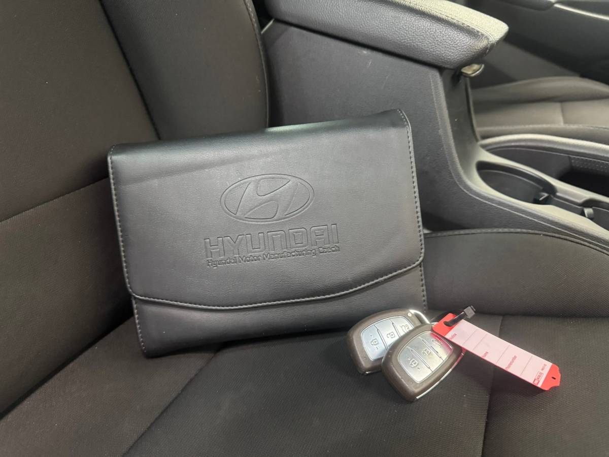 Hyundai Tucson Hyundai Tucson 1.6 T-GDi Comfort |Carplay|Trekhaak|4X4|Camera|Stoel + stuur verwarming|Keyless|