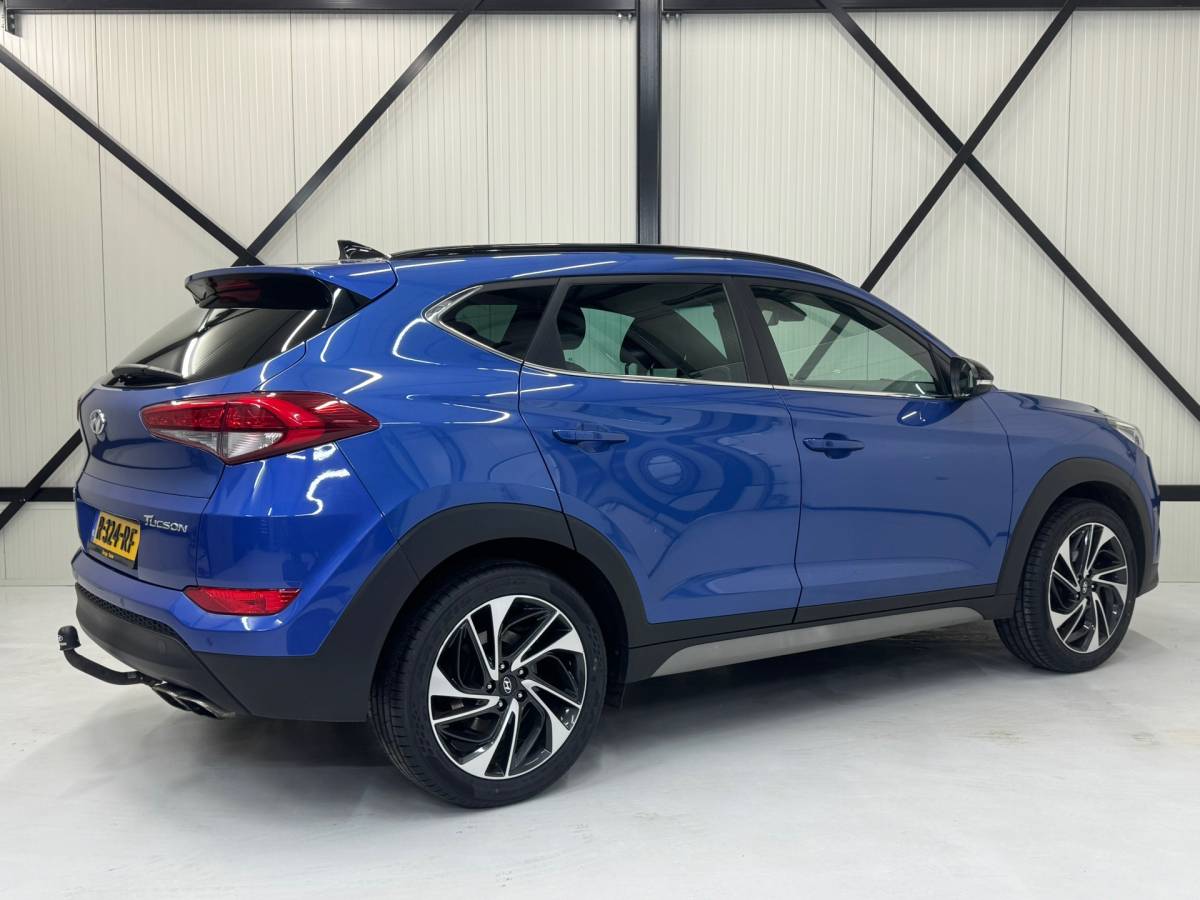 Hyundai Tucson Hyundai Tucson 1.6 T-GDi Comfort |Carplay|Trekhaak|4X4|Camera|Stoel + stuur verwarming|Keyless|
