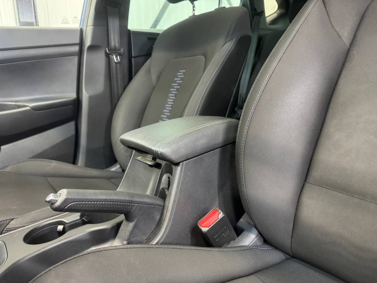 Hyundai Tucson Hyundai Tucson 1.6 T-GDi Comfort |Carplay|Trekhaak|4X4|Camera|Stoel + stuur verwarming|Keyless|