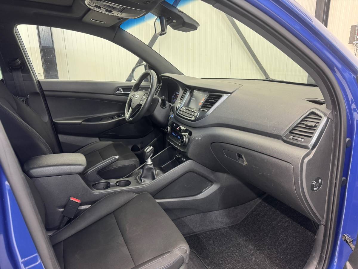 Hyundai Tucson Hyundai Tucson 1.6 T-GDi Comfort |Carplay|Trekhaak|4X4|Camera|Stoel + stuur verwarming|Keyless|