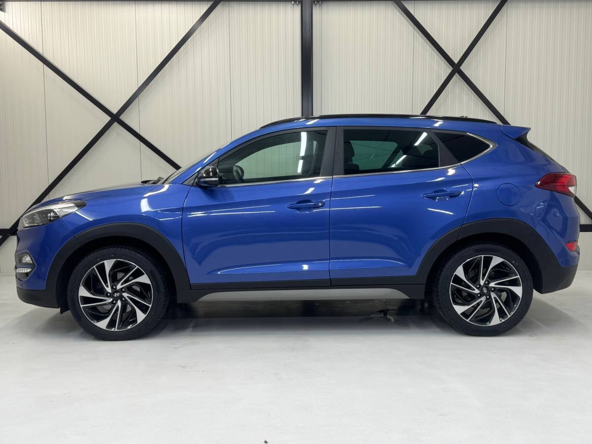 Hyundai Tucson Hyundai Tucson 1.6 T-GDi Comfort |Carplay|Trekhaak|4X4|Camera|Stoel + stuur verwarming|Keyless|