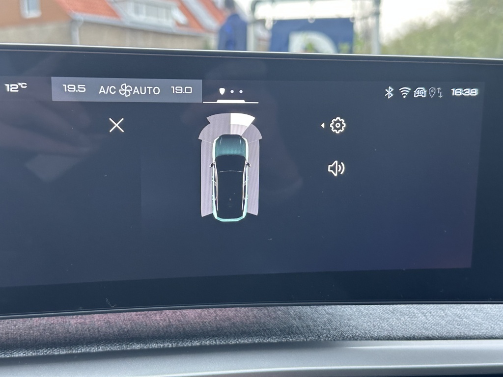 Peugeot 3008 Peugeot 3008 | 360 vision & Drive Assist Pack | Panoramic navigation Pack |