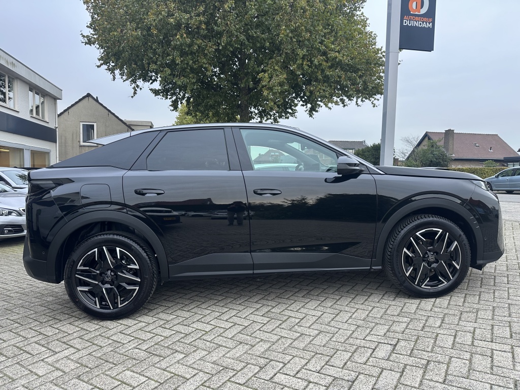 Peugeot 3008 Peugeot 3008 | 360 vision & Drive Assist Pack | Panoramic navigation Pack |