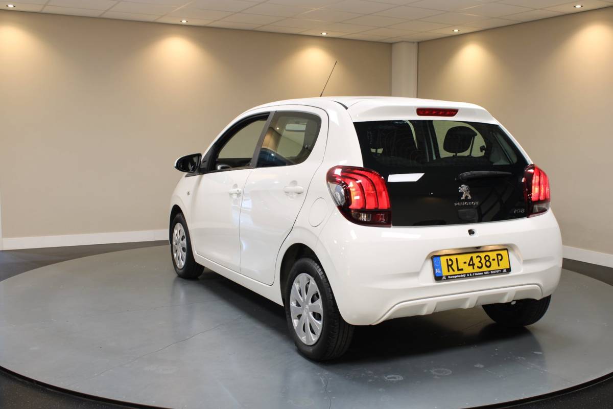 Peugeot 108 Peugeot 108 1.0 e-VTi Active *Automaat* 1ste Eigenaar/Dealer OH|11.000Km NAP|Airco|Camera|Bluetooth|DAB|5 Deurs|Uniek!