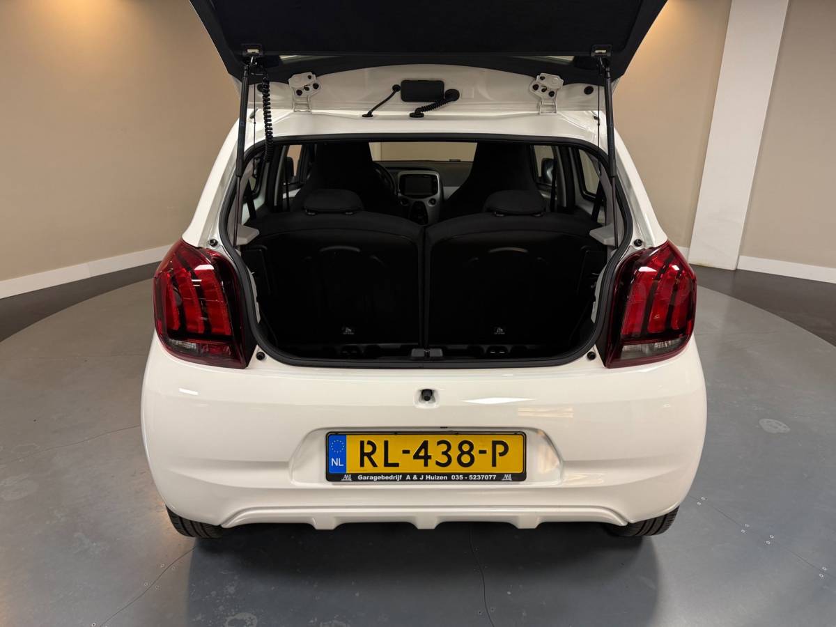 Peugeot 108 Peugeot 108 1.0 e-VTi Active *Automaat* 1ste Eigenaar/Dealer OH|11.000Km NAP|Airco|Camera|Bluetooth|DAB|5 Deurs|Uniek!