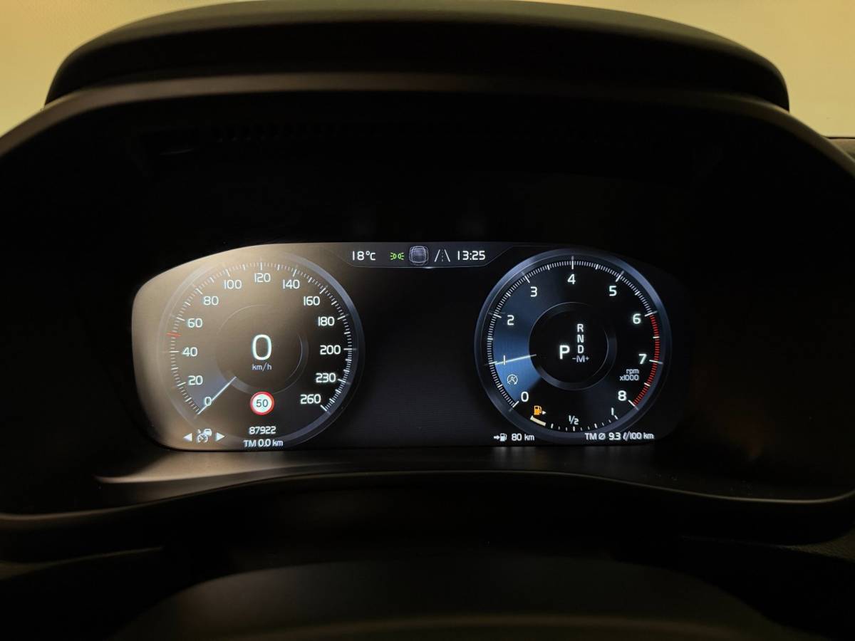 Volvo XC40 Volvo XC40 1.5 T3 Inscription *Dealer OH* Stoel/Stuurverw.|Carplay|Leer|Orrefors|Adapt.Cruise|Memory|Camera|Navi|All-season|NAP