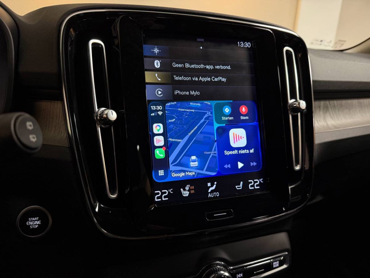 Volvo XC40 Volvo XC40 1.5 T3 Inscription *Dealer OH* Stoel/Stuurverw.|Carplay|Leer|Orrefors|Adapt.Cruise|Memory|Camera|Navi|All-season|NAP