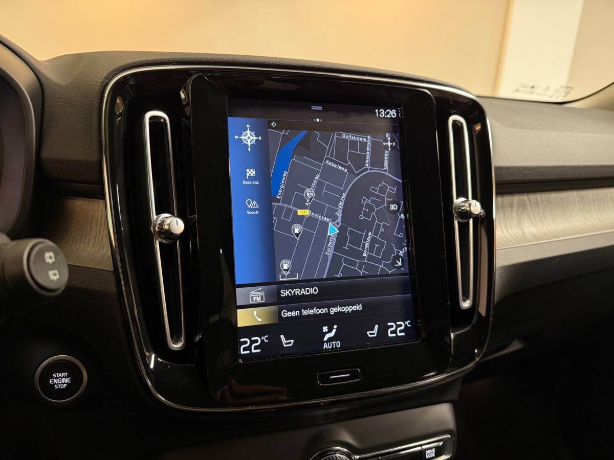Volvo XC40 Volvo XC40 1.5 T3 Inscription *Dealer OH* Stoel/Stuurverw.|Carplay|Leer|Orrefors|Adapt.Cruise|Memory|Camera|Navi|All-season|NAP