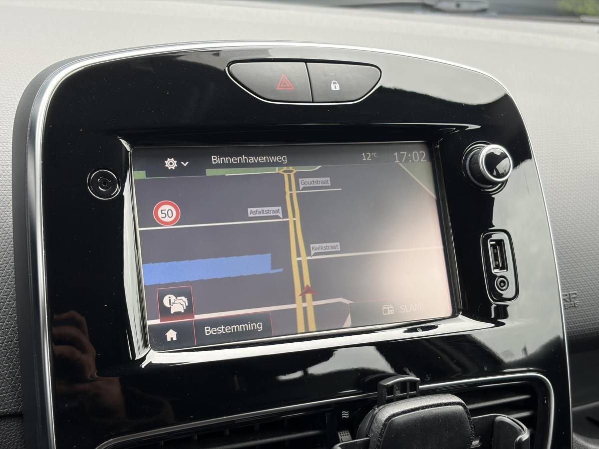 Renault Clio Renault Clio 0.9 TCe Intens ✓D-Ketting vv in 01-2026✓Camera✓Navi✓Keyless✓Dealer Onderhouden✓Halfleder✓LED✓Lm velgen✓Airco✓Cruise✓Pdc V+A✓4 Elekt Ramen✓N.A.P✓Apk tot 05-2027