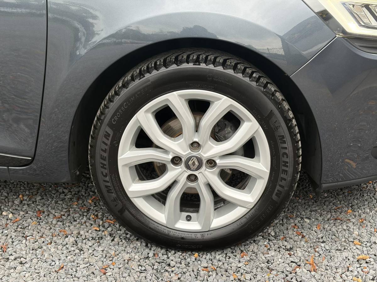 Renault Clio Renault Clio 0.9 TCe Intens ✓D-Ketting vv in 01-2026✓Camera✓Navi✓Keyless✓Dealer Onderhouden✓Halfleder✓LED✓Lm velgen✓Airco✓Cruise✓Pdc V+A✓4 Elekt Ramen✓N.A.P✓Apk tot 05-2027