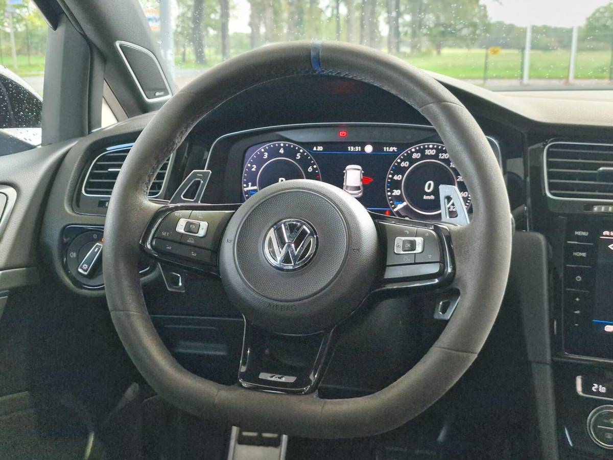 Volkswagen Golf Volkswagen Golf 2.0 TSI 4Motion R|Pano|Leder|LED|Akrapovic|Stage2+DSG|R600-intake|