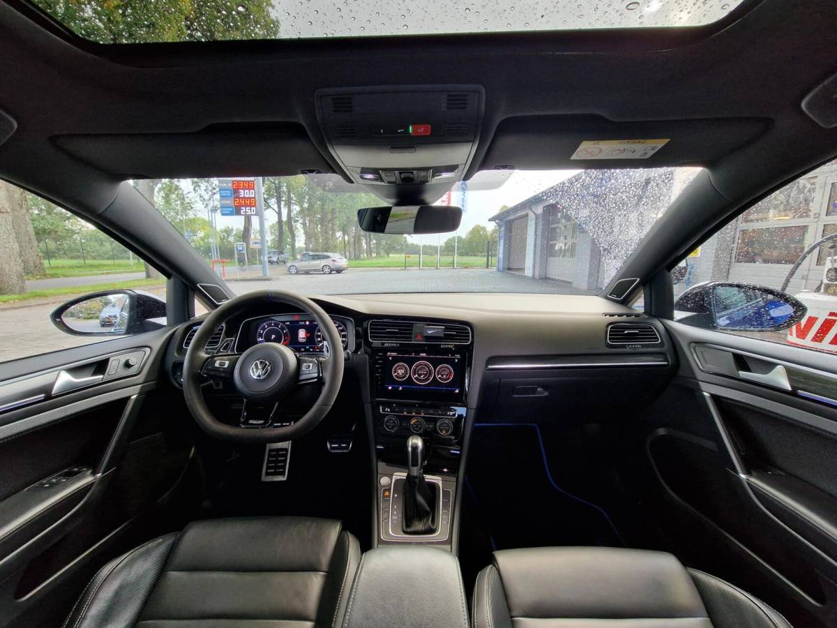 Volkswagen Golf Volkswagen Golf 2.0 TSI 4Motion R|Pano|Leder|LED|Akrapovic|Stage2+DSG|R600-intake|