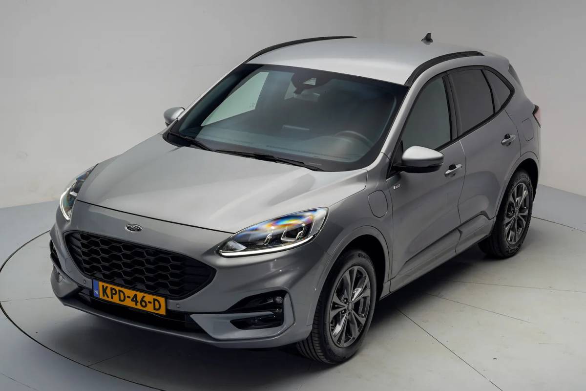 Ford Kuga Ford Kuga 2.5 PHEV ST-Line X Aut. [ LED Navi Camera ]