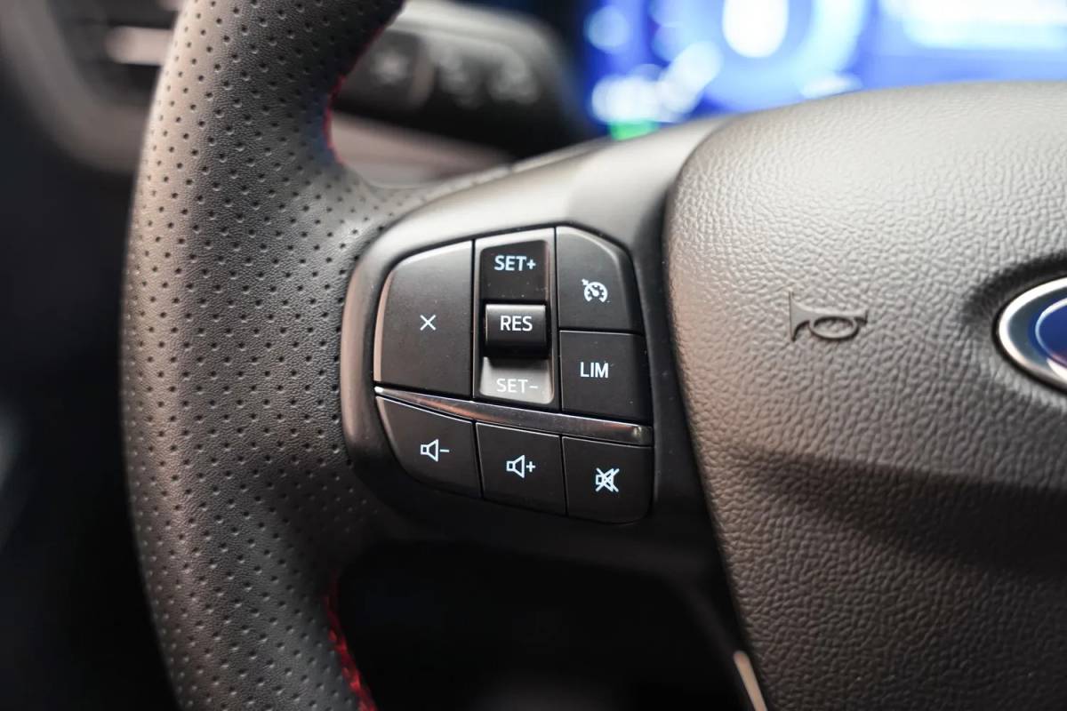 Ford Kuga Ford Kuga 2.5 PHEV ST-Line X Aut. [ LED Navi Camera ]