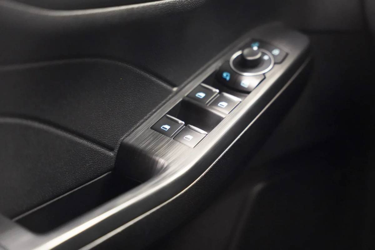 Ford Kuga Ford Kuga 2.5 PHEV ST-Line X Aut. [ LED Navi Camera ]