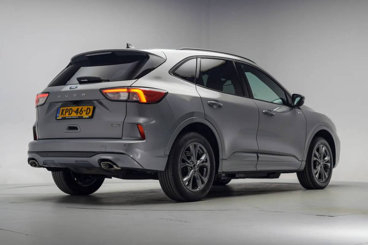 Ford Kuga Ford Kuga 2.5 PHEV ST-Line X Aut. [ LED Navi Camera ]