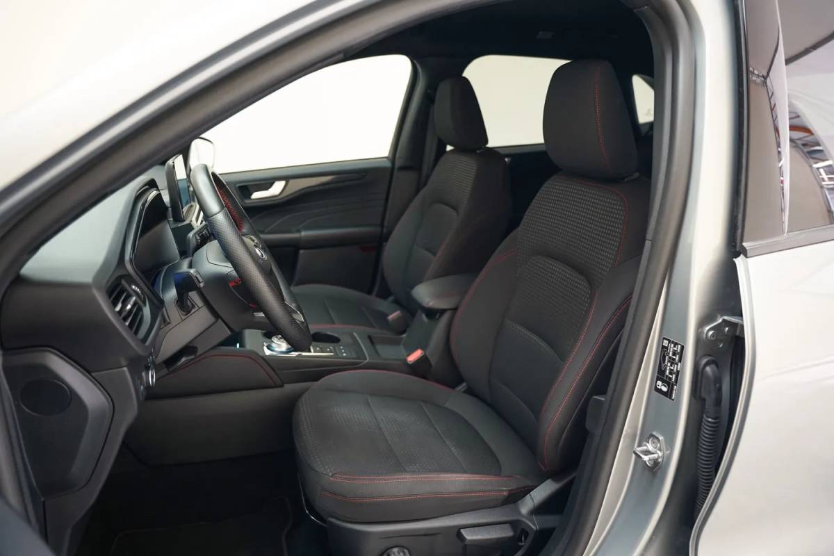Ford Kuga Ford Kuga 2.5 PHEV ST-Line X Aut. [ LED Navi Camera ]