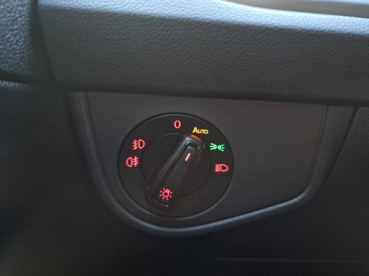 Volkswagen Polo Volkswagen Polo 1.0 TSI DSG Comfortline|R-line|LED|ACC|Navi|Carplay|Airco|Camera|Automaat|