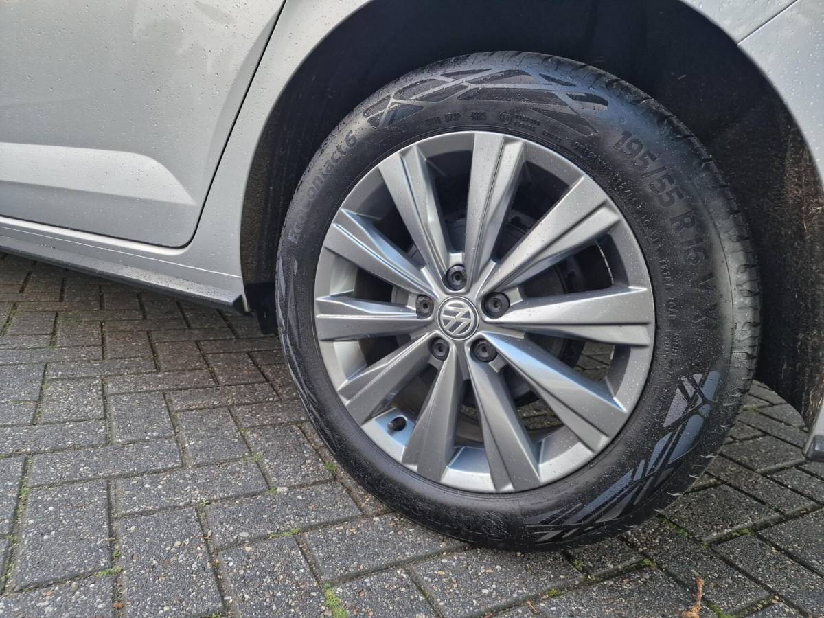 Volkswagen Polo Volkswagen Polo 1.0 TSI DSG Comfortline|R-line|LED|ACC|Navi|Carplay|Airco|Camera|Automaat|