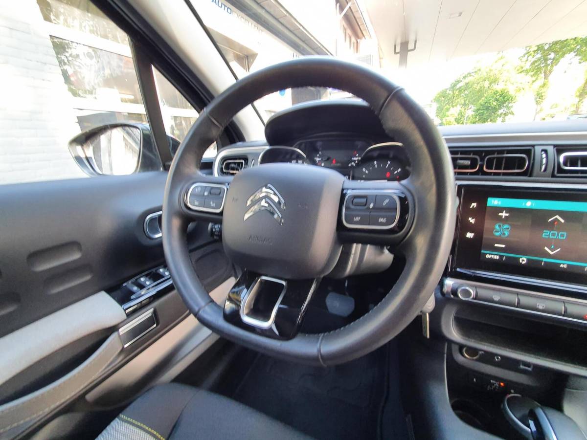 Citroën C3 Citroen C3 1.2 PureTech S&S Shine|2017|Automaat|Clima|Camera|Trekhaak|