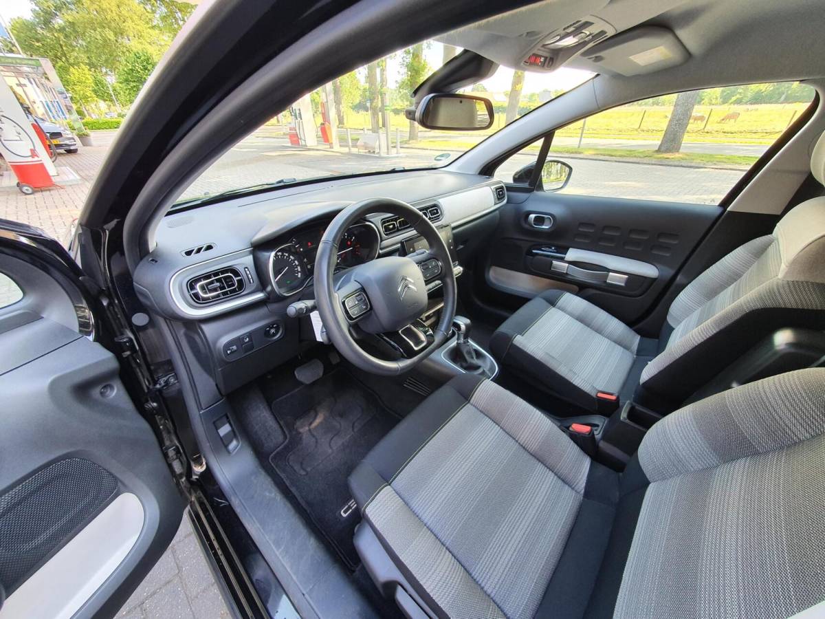 Citroën C3 Citroen C3 1.2 PureTech S&S Shine|2017|Automaat|Clima|Camera|Trekhaak|