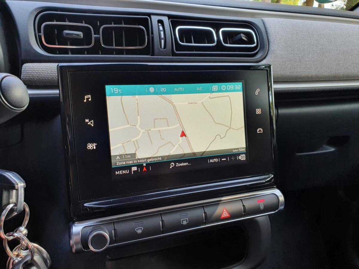 Citroën C3 Citroen C3 1.2 PureTech S&S Shine|2017|Automaat|Clima|Camera|Trekhaak|