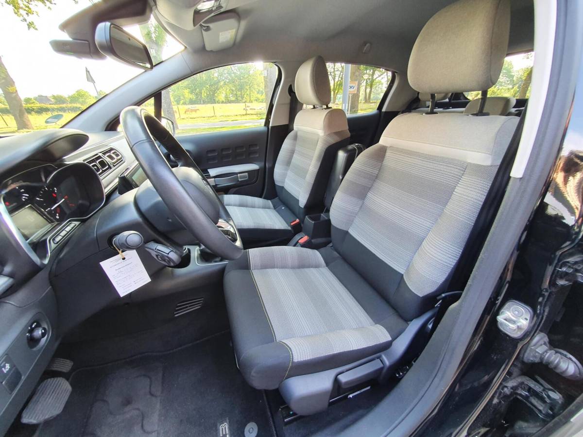 Citroën C3 Citroen C3 1.2 PureTech S&S Shine|2017|Automaat|Clima|Camera|Trekhaak|