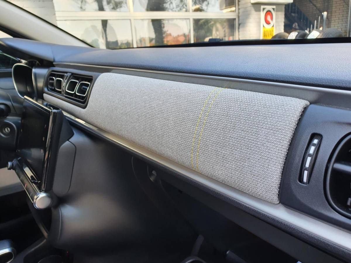 Citroën C3 Citroen C3 1.2 PureTech S&S Shine|2017|Automaat|Clima|Camera|Trekhaak|