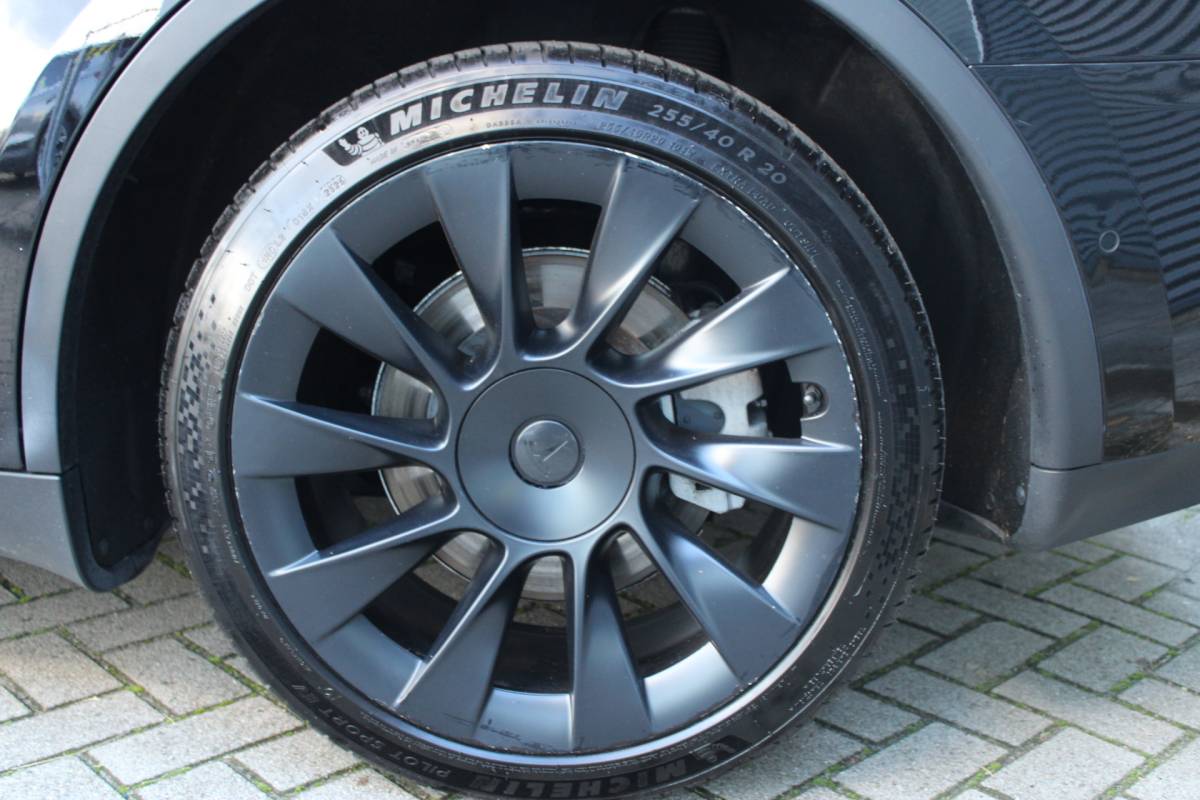 Tesla Model Y Tesla Model Y Long Range AWD 75 kWh 20 Inch Leer Panodak Leer