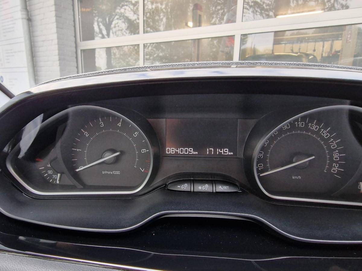 Peugeot 208 Peugeot 208 1.2 PureTech Blue Lion|Airco|Cruise|Navi|84.009KM|